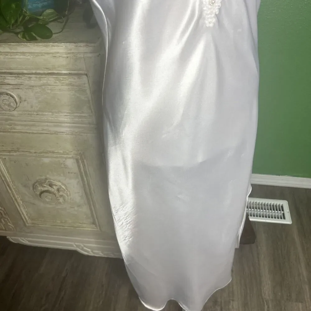 Vtg Dentelle White Satin Bias Cut Nightgown With Beads Small